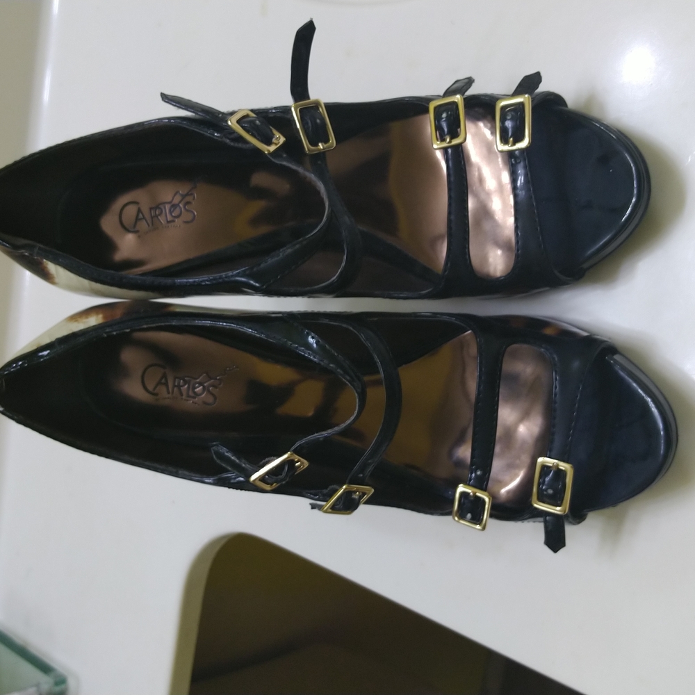 Carlos Santana heels, cheetah patent, Size 8